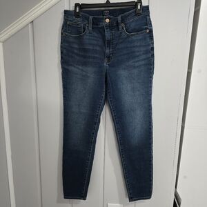 J.Crew 10" High Rise Skinny Jeans (Size 30)